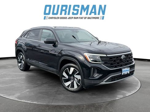 Used 2023 Volkswagen Atlas SE w/ Black Wheel Package image 1