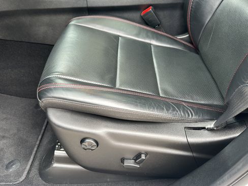 Used 2023 Dodge Durango GT image 15