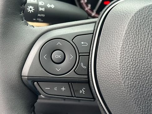 New 2025 Toyota RAV4 XLE image 29