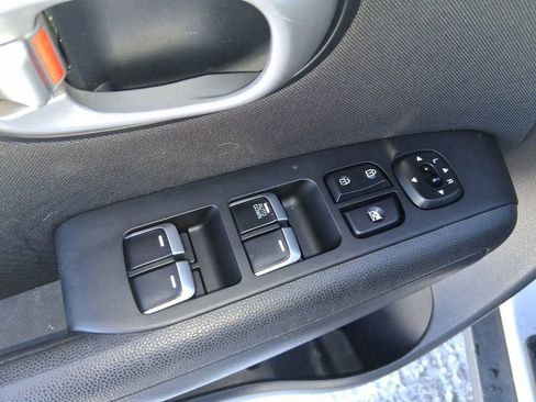 Used 2018 Kia Soul image 11