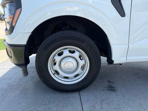 Used 2024 Ford F150 XL RWD image 4