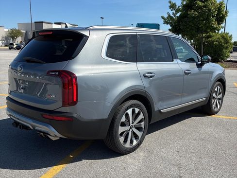 Used 2020 Kia Telluride S w/ S 8 Passenger Seating Package AWD/4WD image 6