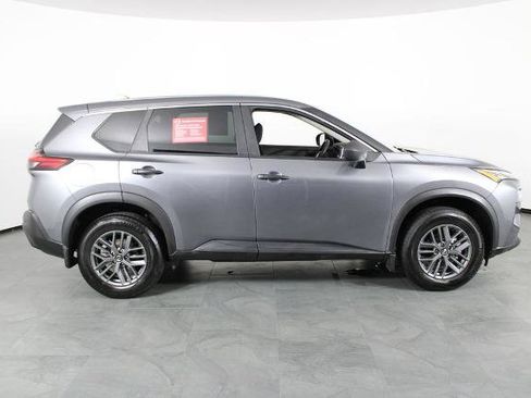 Certified 2021 Nissan Rogue S FWD image 12