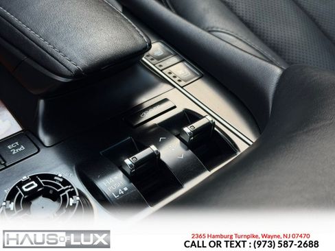 Used 2017 Lexus LX 570 4WD image 31
