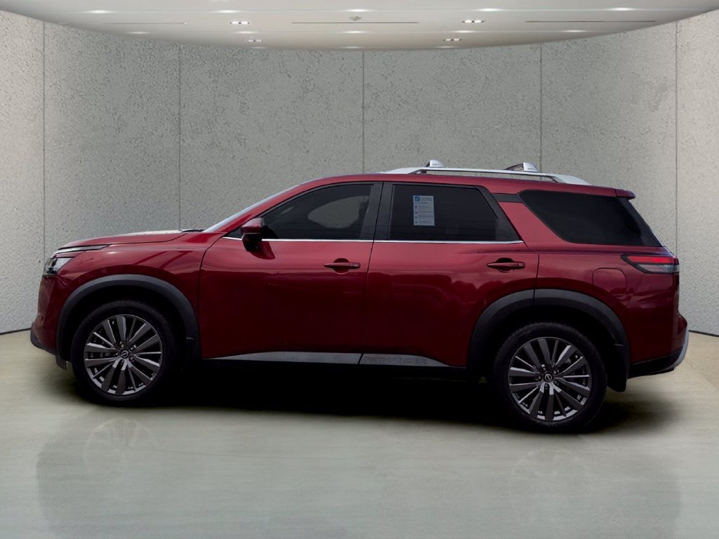 Used 2023 Nissan Pathfinder SL w/ SL Premium Package FWD image 2