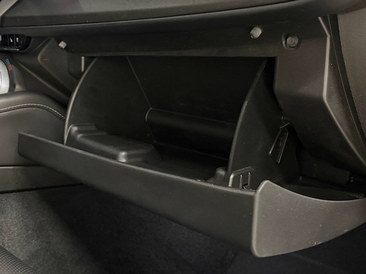 Used 2022 Chevrolet Camaro SS RWD image 35