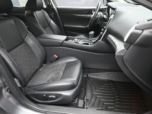Used 2017 Nissan Maxima SR w/ Midnight Edition FWD image 9