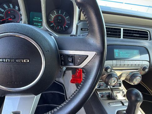 Used 2011 Chevrolet Camaro LT RWD image 20