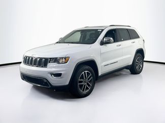 Used 2022 Jeep Grand Cherokee Limited w/ Trailer Tow Group IV image 1