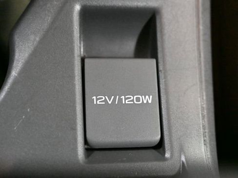 Used 2025 Subaru Crosstrek 2.0i Premium AWD/4WD image 28