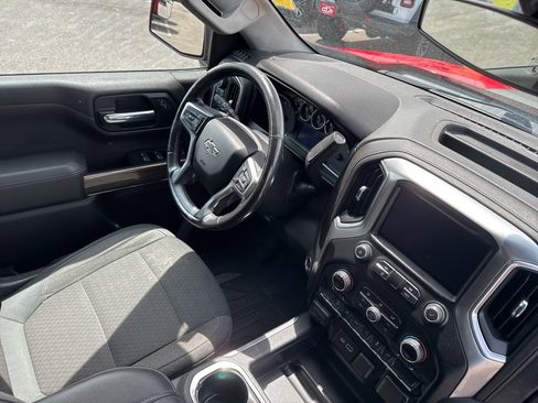 Used 2019 Chevrolet Silverado 1500 LT Trail Boss image 33