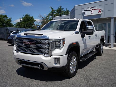 Used 2022 GMC Sierra 2500 Denali AWD/4WD image 1