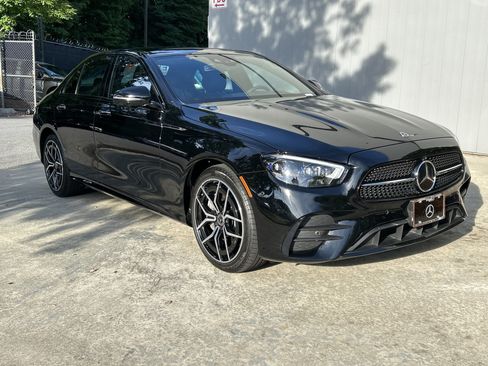 Certified 2023 Mercedes-Benz E 450 4MATIC Sedan image 4