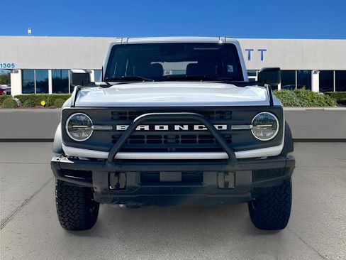 Used 2024 Ford Bronco Black Diamond image 2