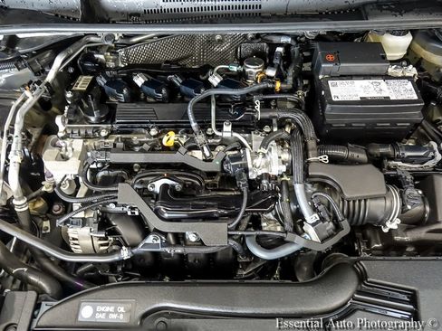 Used 2025 Toyota Corolla SE w/ SE Premium Package FWD image 27