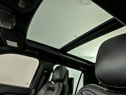 Used 2021 Lincoln Navigator Reserve image 20