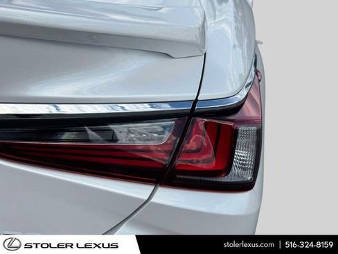 Certified 2025 Lexus ES 350 w/ Premium Package FWD image 13