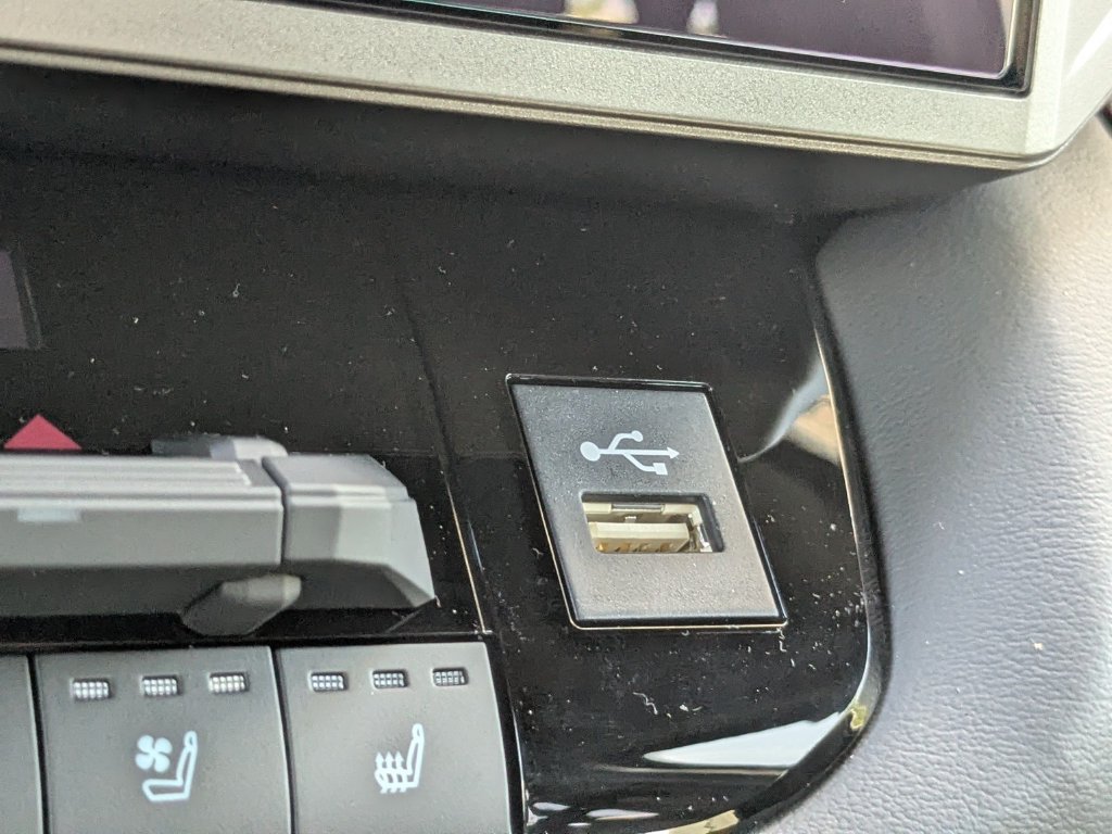 New 2026 Toyota Tundra Capstone AWD/4WD image 18