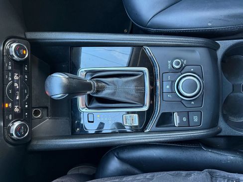 Used 2018 MAZDA CX-5 Touring w/ Preferred Equipment Package image 24