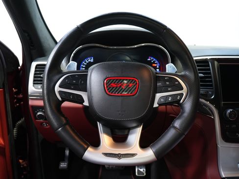 Used 2018 Jeep Grand Cherokee Trackhawk AWD/4WD image 41