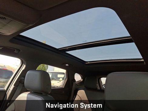 Used 2019 Chevrolet Blazer RS w/ Sun and Wheels Package FWD image 17