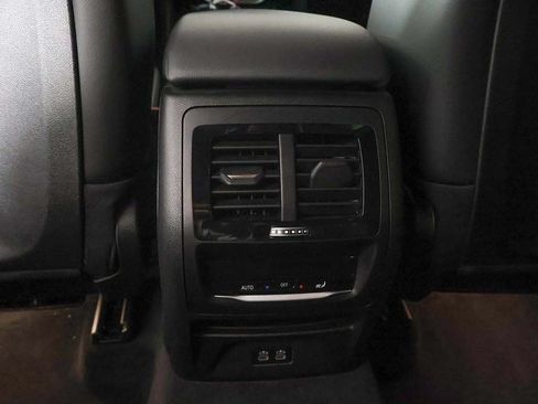 Used 2024 BMW X3 xDrive30i AWD/4WD image 49