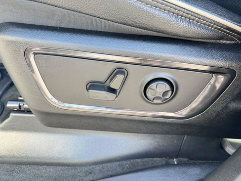 Used 2022 RAM 1500 Limited AWD/4WD image 10