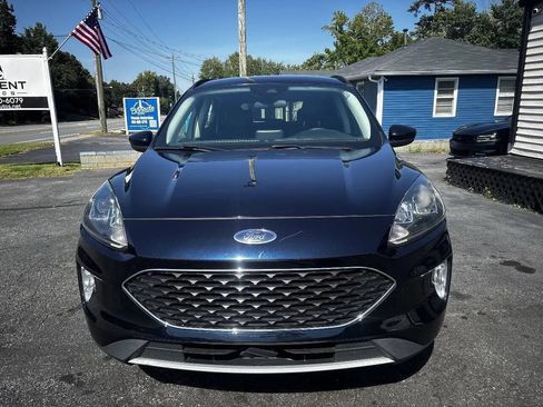 Used 2021 Ford Escape SEL w/ Technology Package FWD image 2