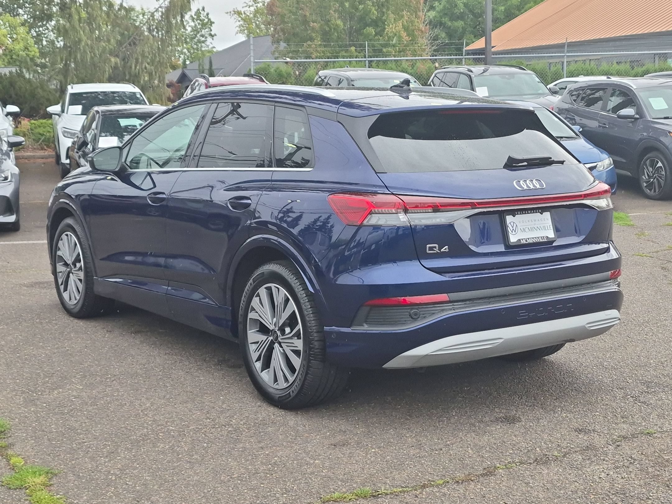 Used 2023 Audi Q4 e-tron Premium w/ Premium Plus RWD image 3