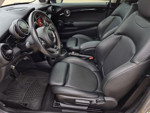 Used 2020 MINI Cooper S w/ Premium Package image 22