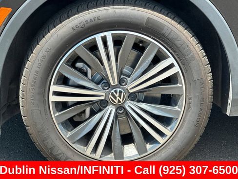 Used 2024 Volkswagen Tiguan Wolfsburg Edition AWD/4WD image 45