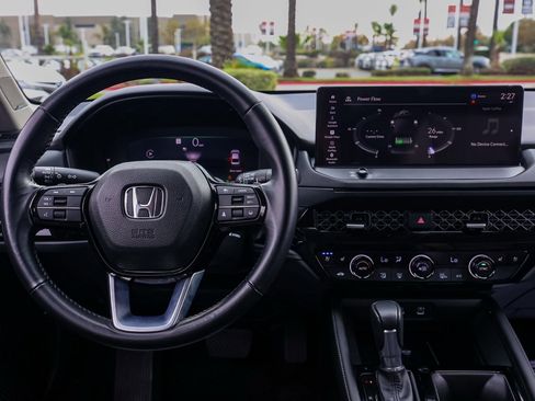 Used 2024 Honda Accord Touring image 21