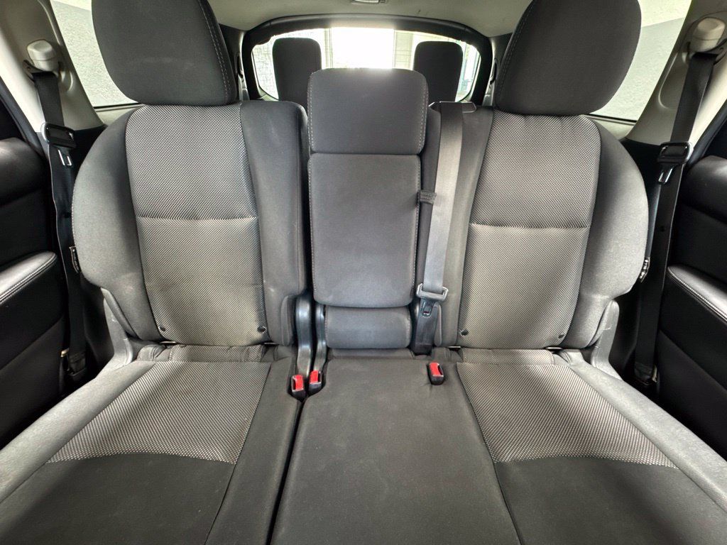 Used 2019 Nissan Pathfinder SV w/ SV All Weather Package FWD image 22