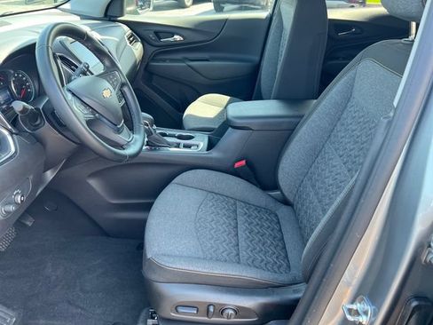 Certified 2024 Chevrolet Equinox LT FWD image 10