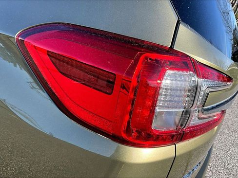 Used 2023 Subaru Ascent Limited w/ Technology Package image 28