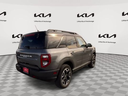 Used 2024 Ford Bronco Sport Outer Banks w/ Tech Package AWD/4WD image 9