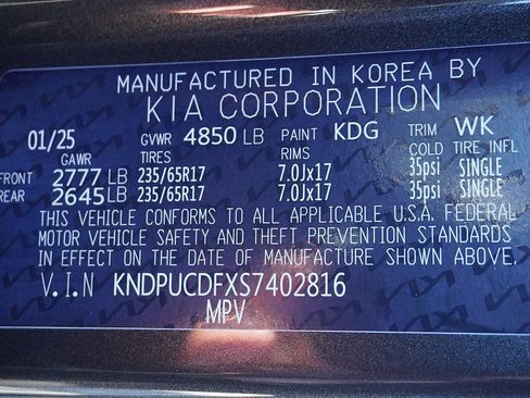 Used 2025 Kia Sportage LX image 47