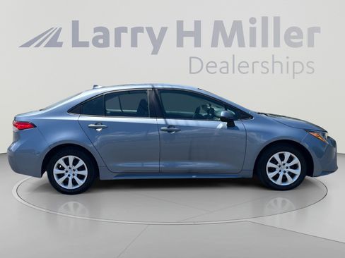 Used 2024 Toyota Corolla LE FWD image 6