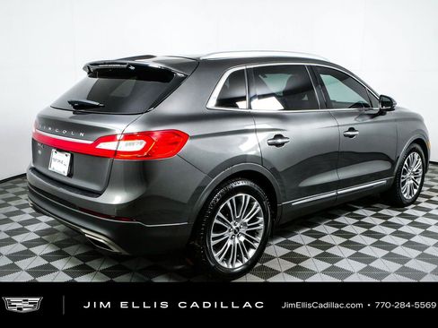 Used 2018 Lincoln MKX Reserve w/ Lincoln MKX Climate Package FWD image 3