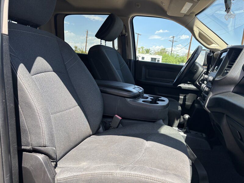 Used 2019 RAM 2500 Tradesman AWD/4WD image 31