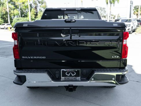 Used 2021 Chevrolet Silverado 1500 LTZ image 23