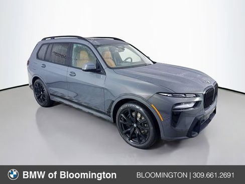 New 2026 BMW X7 xDrive40i w/ M Sport Package AWD/4WD image 1