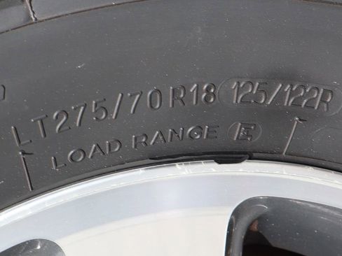 Used 2011 Ford F250 Lariat w/ Lariat Interior Pkg image 51