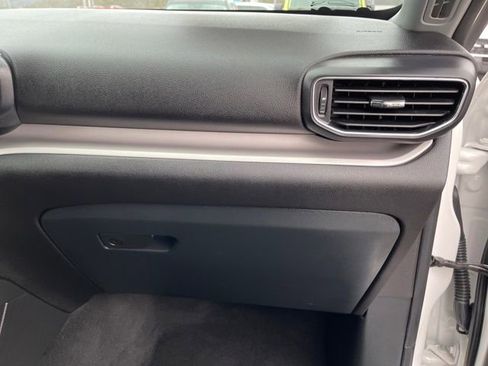 Used 2023 Ford Explorer XLT w/ Equipment Group 202A image 39