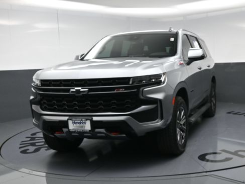 Used 2023 Chevrolet Tahoe Z71 w/ Luxury Package AWD/4WD image 11