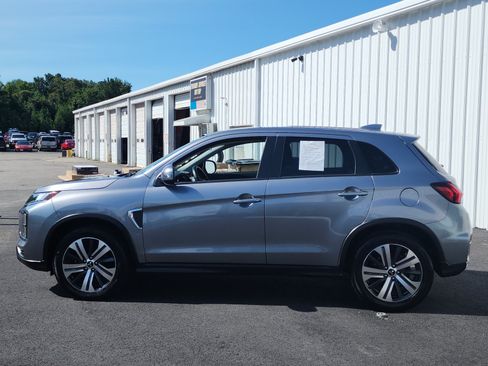 Used 2020 Mitsubishi Outlander Sport Black Edition AWD/4WD image 2