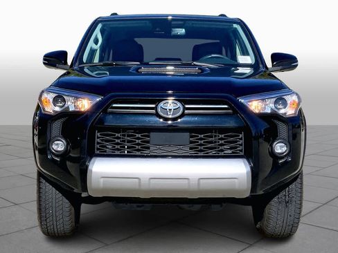 Used 2024 Toyota 4Runner TRD Off-Road Premium image 3