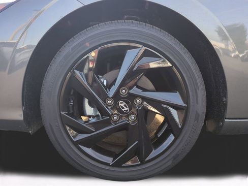 New 2026 Hyundai Elantra Sport FWD image 11
