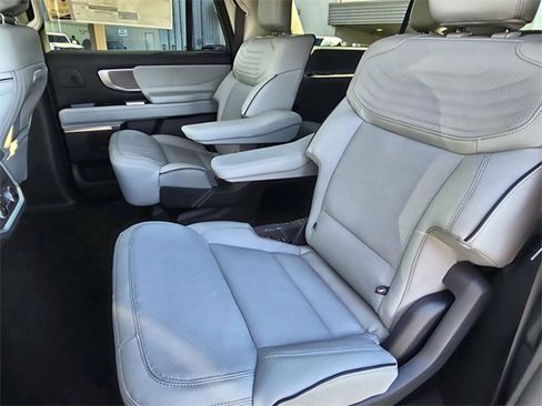 New 2026 Ford Expedition Max Platinum w/ Platinum Ultimate Package image 19