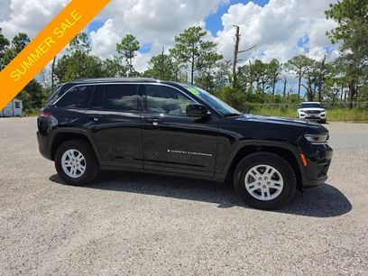 Used 2023 Jeep Grand Cherokee Laredo w/ Luxury Tech Group I
